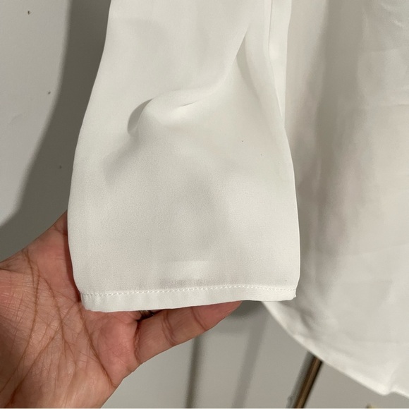 Aritzia brand Babaton Tadema White blouse size XS preowned - Picture 2 of 7